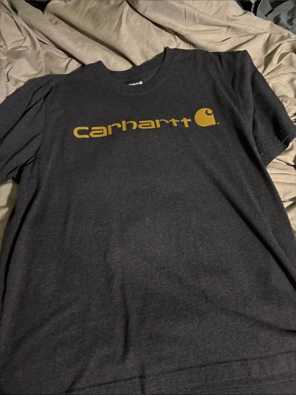 Men’s Carhartt Black Short-Sleeve Tee with Gold Logo size: loose fit Large